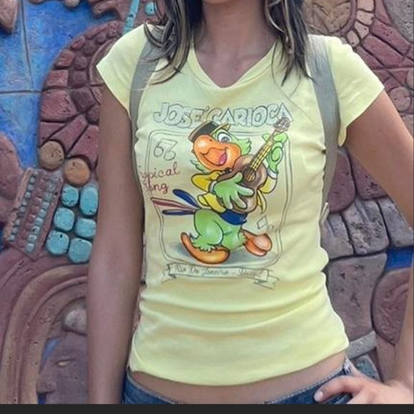 Disney Tops - ISO 😭